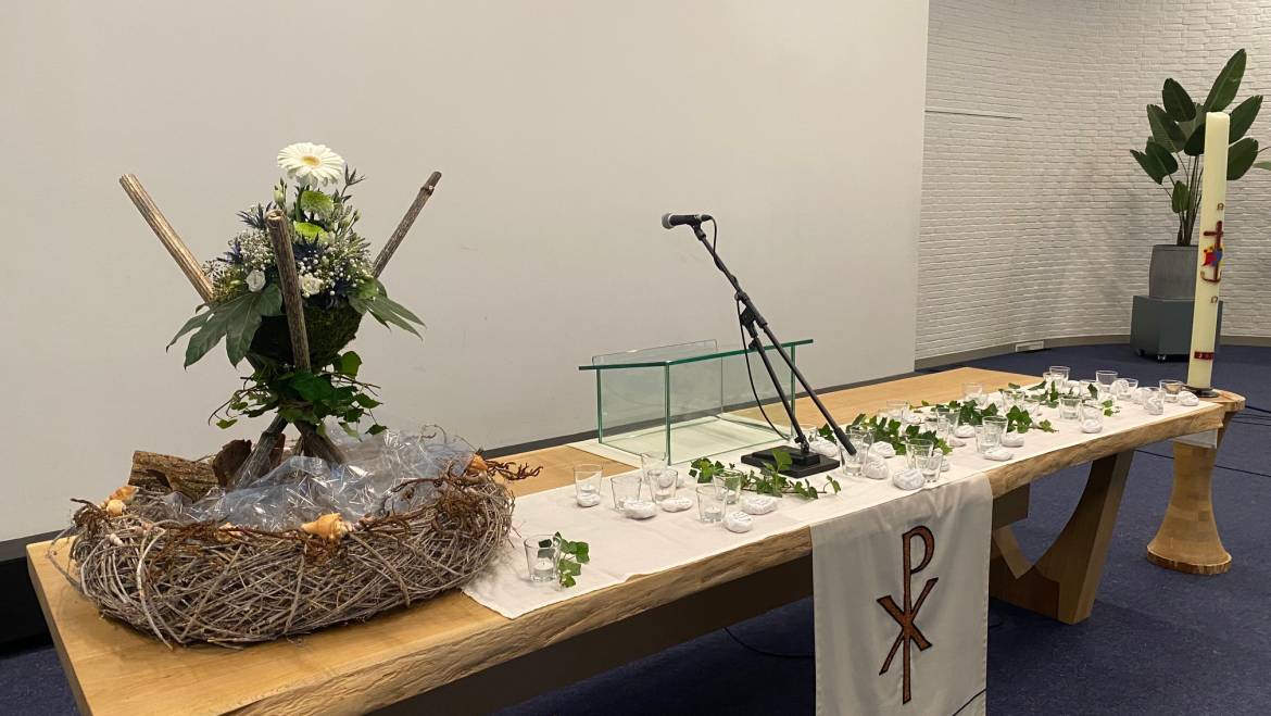Liturgische bloemschikkingen Eeuwigheidszondag