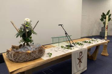 Liturgische bloemschikkingen Eeuwigheidszondag